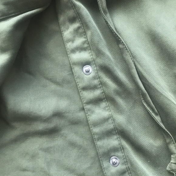 Super Dry romper size small never worn - Picture 4 of 6